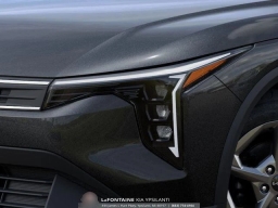 Kia K4 LXS Sedan 2026