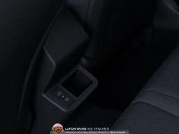 Kia K4 LXS Sedan 2026