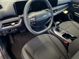Kia K4 LXS Sedan 2026