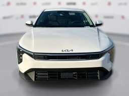 Kia K4 LXS Sedan 2026