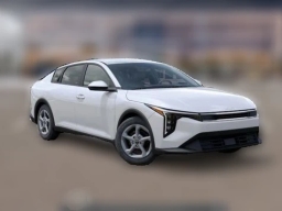 Kia K4 LXS FWD 2025