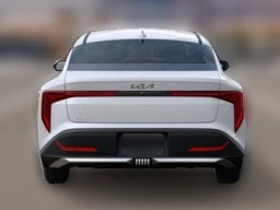 Kia K4 LXS Sedan 2026