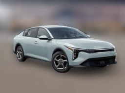 Kia K4 LXS Sedan 2026