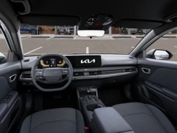 Kia K4 LXS Sedan 2026