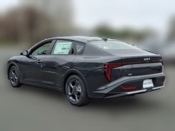 Kia K4 LXS Sedan 2026