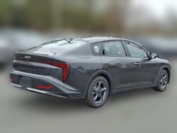 Kia K4 LXS Sedan 2026