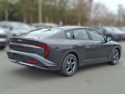 Kia K4 LXS Sedan 2026