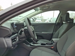 Kia K4 LXS Sedan 2026