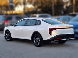 Kia K4 LXS FWD 2025