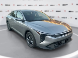 Kia K4 LXS Sedan 2026