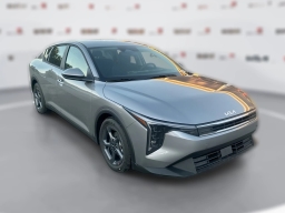 Kia K4 LXS Sedan 2026