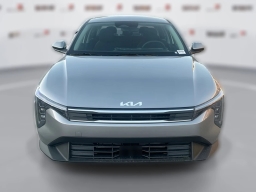 Kia K4 LXS Sedan 2026