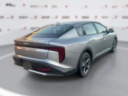 Kia K4 LXS Sedan 2026