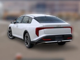 Kia K4 EX Sedan 2026