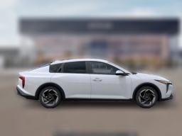 Kia K4 EX Sedan 2026