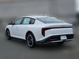 Kia K4 EX Sedan 2026