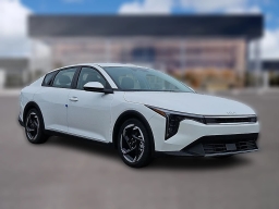 Kia K4 EX Sedan 2026