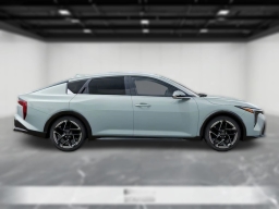Kia K4 GT-Line FWD 2025