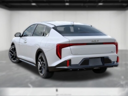 Kia K4 GT-Line FWD 2025