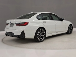 BMW 3 Series 330i NA Sedan 2026