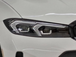 BMW 3 Series 330i NA Sedan 2026
