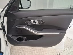 BMW 3 Series 330i NA Sedan 2026