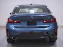 BMW 3 Series 330i NA Sedan 2026