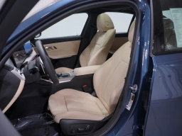 BMW 3 Series 330i NA Sedan 2026