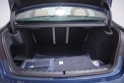 BMW 3 Series 330i NA Sedan 2026