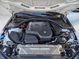 BMW 3 Series 330i NA Sedan 2026