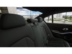 BMW 3 Series 330i NA xDrive Sedan 2026