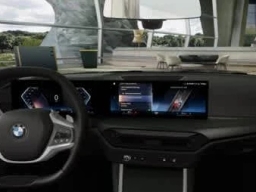 BMW 3 Series 330i NA xDrive Sedan 2026