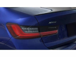 BMW 3 Series 330i NA xDrive Sedan 2026