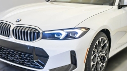 BMW 3 Series 330i NA xDrive Sedan 2026