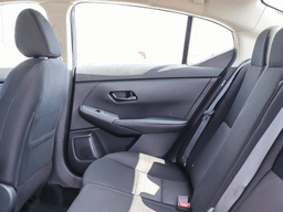 Nissan Sentra SV CVT 2025