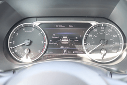 Nissan Sentra SV CVT 2025