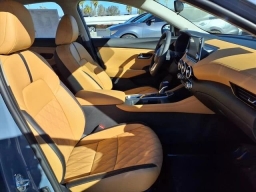 Nissan Sentra SV CVT 2025