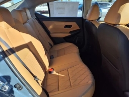 Nissan Sentra SV CVT 2025