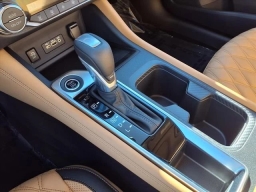 Nissan Sentra SV CVT 2025