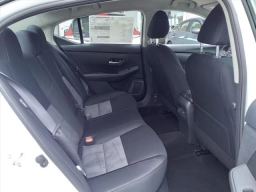 Nissan Sentra SR CVT 2025