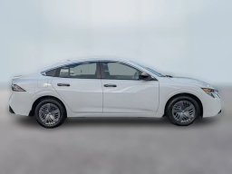 Nissan Sentra S Sedan 2026