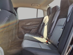 Nissan Sentra SV Sedan 2026