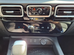 Nissan Sentra SV Sedan 2026