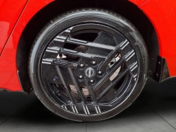 Nissan Sentra SR Sedan 2026