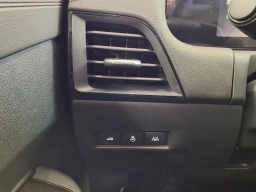 Nissan Sentra SR Sedan 2026