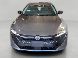 Nissan Sentra SR Sedan 2026