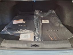 Nissan Sentra SR Sedan 2026