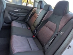 Nissan Sentra SR Sedan 2026