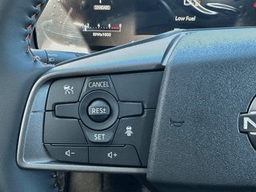 Nissan Sentra SR Sedan 2026