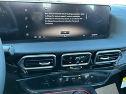 Nissan Sentra SR Sedan 2026